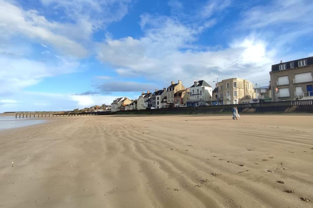 Appartement Avec Jardin Et Acces Mer Grandcamp-Maisy Luaran gambar
