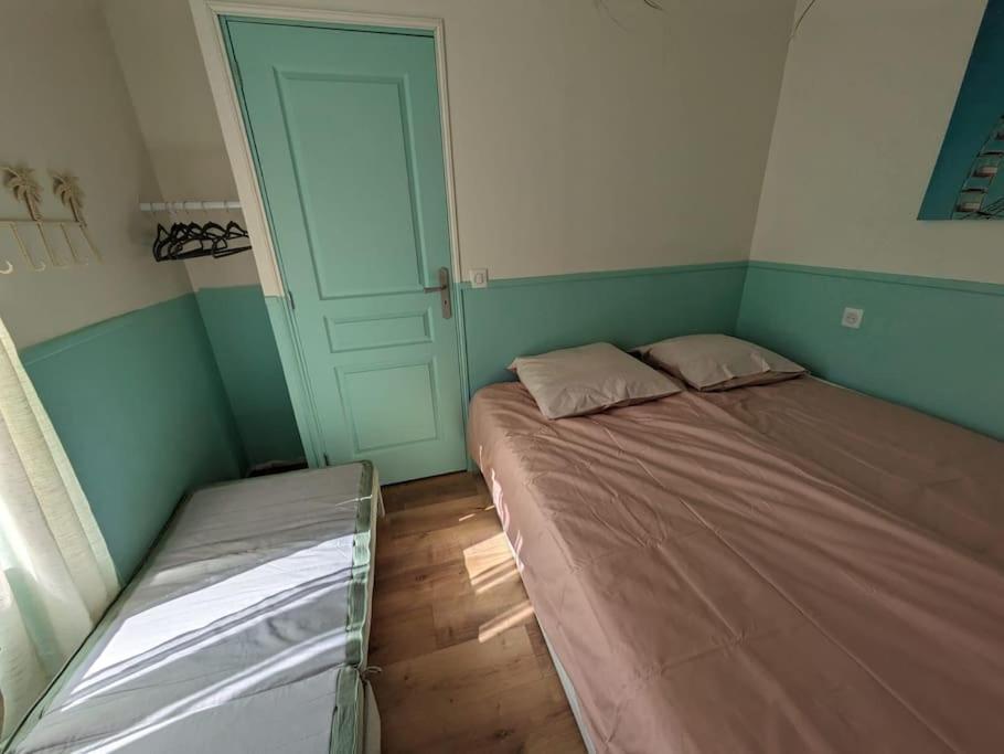 Appartement Avec Jardin Et Acces Mer Grandcamp-Maisy Luaran gambar