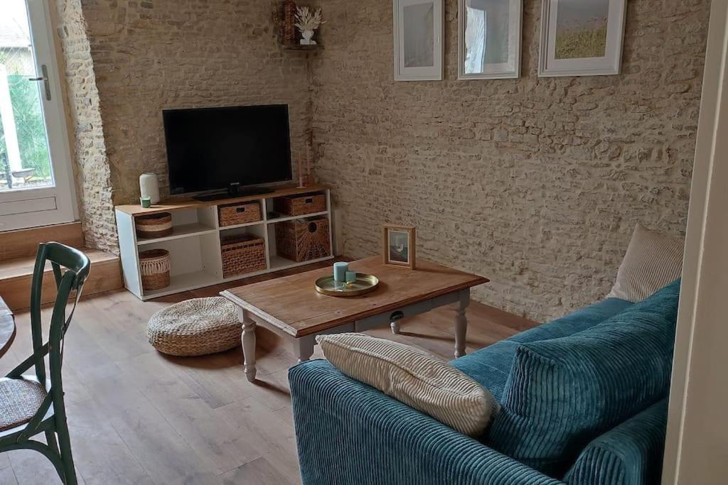 Appartement Avec Jardin Et Acces Mer Grandcamp-Maisy Luaran gambar